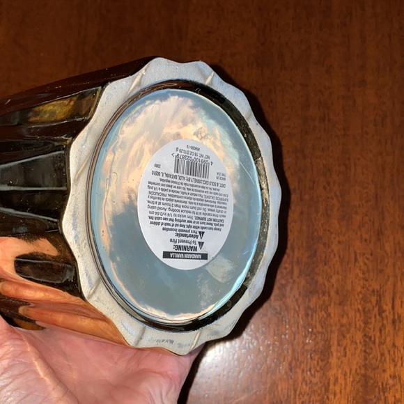 Shiny Gold Opaque Glass Jar with Lid - Picture 6 of 9